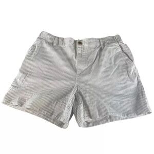 Old Navy Women’s White &‎ Blue Striped Paperbag Style Shorts Size Large